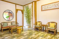 Qingchengshan Mu Xin Inn