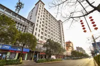 Lanli Lily Hotel (Yangjiang East Huicheng Branch) Hotels in Yangdong Bus Terminal