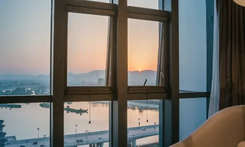 Jinhong International Hotel
