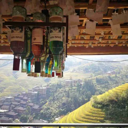 Longji Terraced Field Yiguanjing Homestay (Jinfo Summit Cable Car Station)