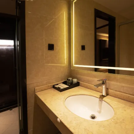Haiyan Baimei Hotel