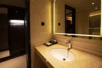 Haiyan Baimei Hotel