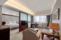Heilongjiang Golden Valley Building (Harbin Central Street Sophia Church Store) Hotels near Harbin Polapark Aquarium