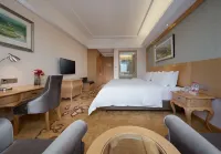 Vienna Hotel (Langzhong High-speed Railway Station)