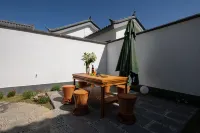 Mayu Qishe Hot Spring Holiday Hotel Hotels near Mayu Valley Hot Spring Town