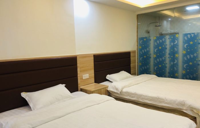 Junyi Business Hotel