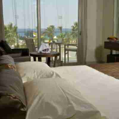 Adams Beach Hotel & Spa Deluxe Wing – Adults Only Rooms