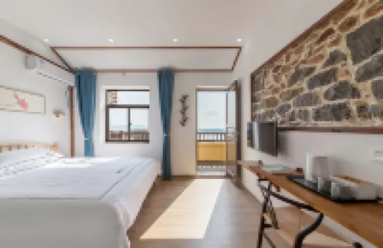 Qichi Three Sisters Inn Hotels near Beigang Village