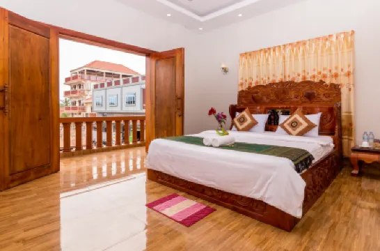 Aniza Angkor Villa Hotels near Bak Kheng Mountain