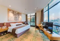 Happy Time Hotel (First Pier of Zhongshan Road Pedestrian Street) Hotel in zona Xiamen Multiple-use Shipside