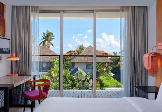 알로프트 발리 스미냑 객실