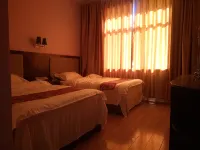 Huize Dingxin Hotel Hotels near Daibu Station