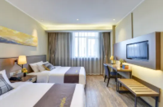 ホームイン プラスホテル（瀋陽鉄道駅東広場地下鉄駅） のホテル