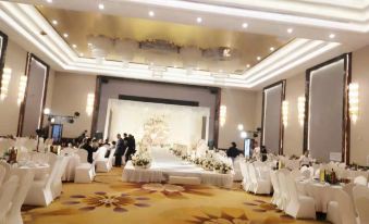 Shuangfeng Shenlong International Hotel