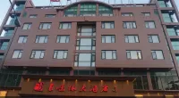 Baiweilin Hotel Hotels near Yanting Golden Beach