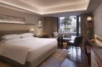 Grand Hyatt Hangzhou Hotels near innisfree