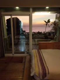 屏東明君旅棧·船帆石館