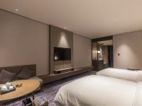 沃尔顿国际酒店(定南店) - 白鹭庭院双床房