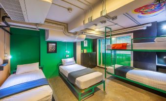 Silom Art Hostel