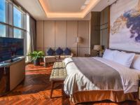 珠海龙珠达国际酒店 - 尊贵商务大床房