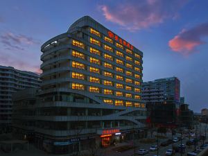 Vienna Hotel (Chengdu Airport Xiedu)