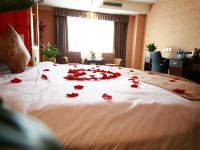 西安泰隆酒店 - 浪漫圆床房