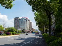 Eastern Kaiyue Business Hotel 竜岩のホテル