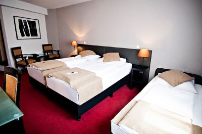 コンフォート トリプルルーム ザ コーナー ホテル フランクフルトの写真