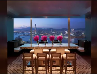 香港港麗酒店（康萊德）