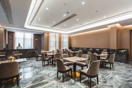 Rui'an Excemon Sunshine Youyue Hotel Отели рядом с достопримечательностью «Caocun Port»