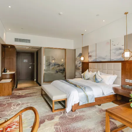 Yuhe Hotel