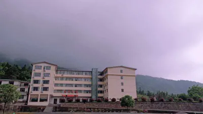 Fanjingshan Jinlong Hotel