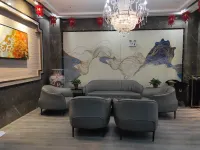 Xinjinjiang Boutique Hotel