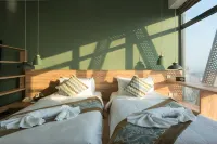 ذا سنوبيل هوتل آند سبا آت ذا بريدج. فنادق في بنوم بنه