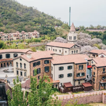 Wuyunshan Yunding Castle Homestay