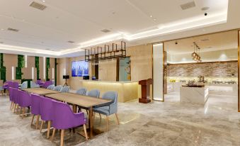 Lavande Hotel (Huainan Railway Station No.1 Middle School Branch)