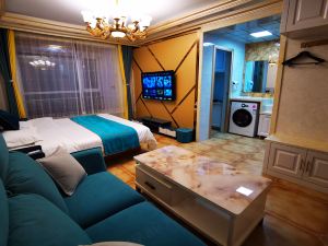 Aiju Family Apartment (Yingkou Shanhai Square)