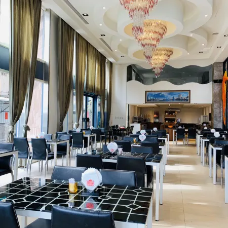 Ocean Hotel