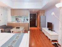 上海佑家酒店式公寓 - 精致温馨大床房