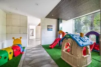 Beihai Beibu Gulf No.1 Haitang Haijing Holiday Apartment