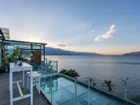 CLOUDS HOTEL CLOUD Chain Hotel (Dali Tujia Seaview) Hotels in Dali City