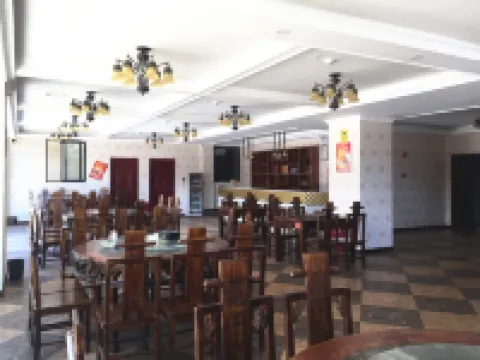 八宿渝都大酒店(然烏湖店) 八宿酒店