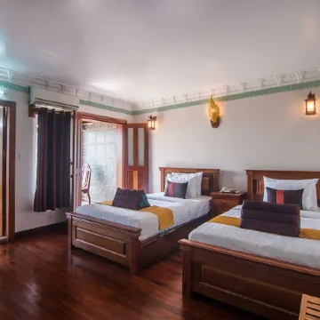 Hello Cambodia Boutique Отели рядом с достопримечательностью «Пном Бакхенг»