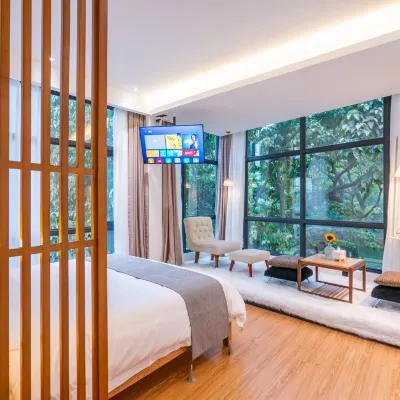 Yihu Guixin Guesthouse (Ancient City of Chaozhou Paifang Street) Hotels near Chaozhou West Park