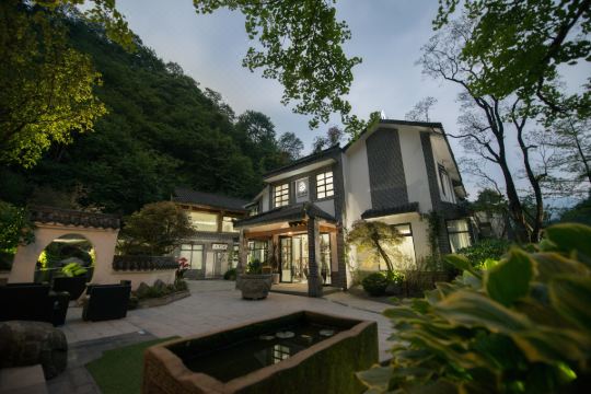 青城山时光青城(博瑞馥)温泉森林美庐