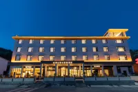 Qingshan Bishui Resort Hotel