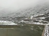 Linzhou Shanquanlou Homestay (Shibanyan Town)