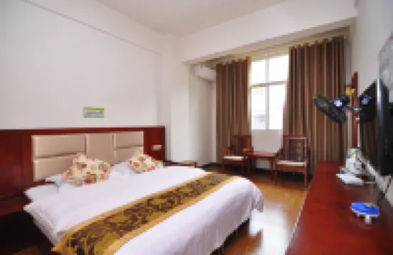 Menghai Tea City Business Hotel