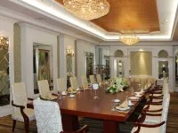 Huludao International Hotel (Longwan Seaside Branch) Hotel di Huludao