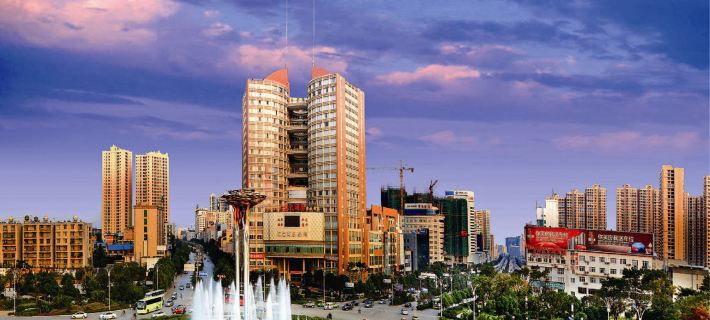 Huibao Hotel Hotels in Qujing